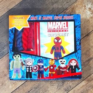 Crochet Marvel Captain America and Spiderman
